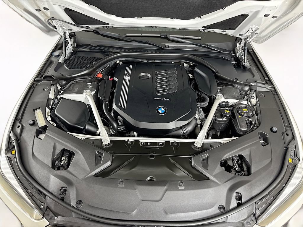 Used 2022 BMW 840i Coupe image 24