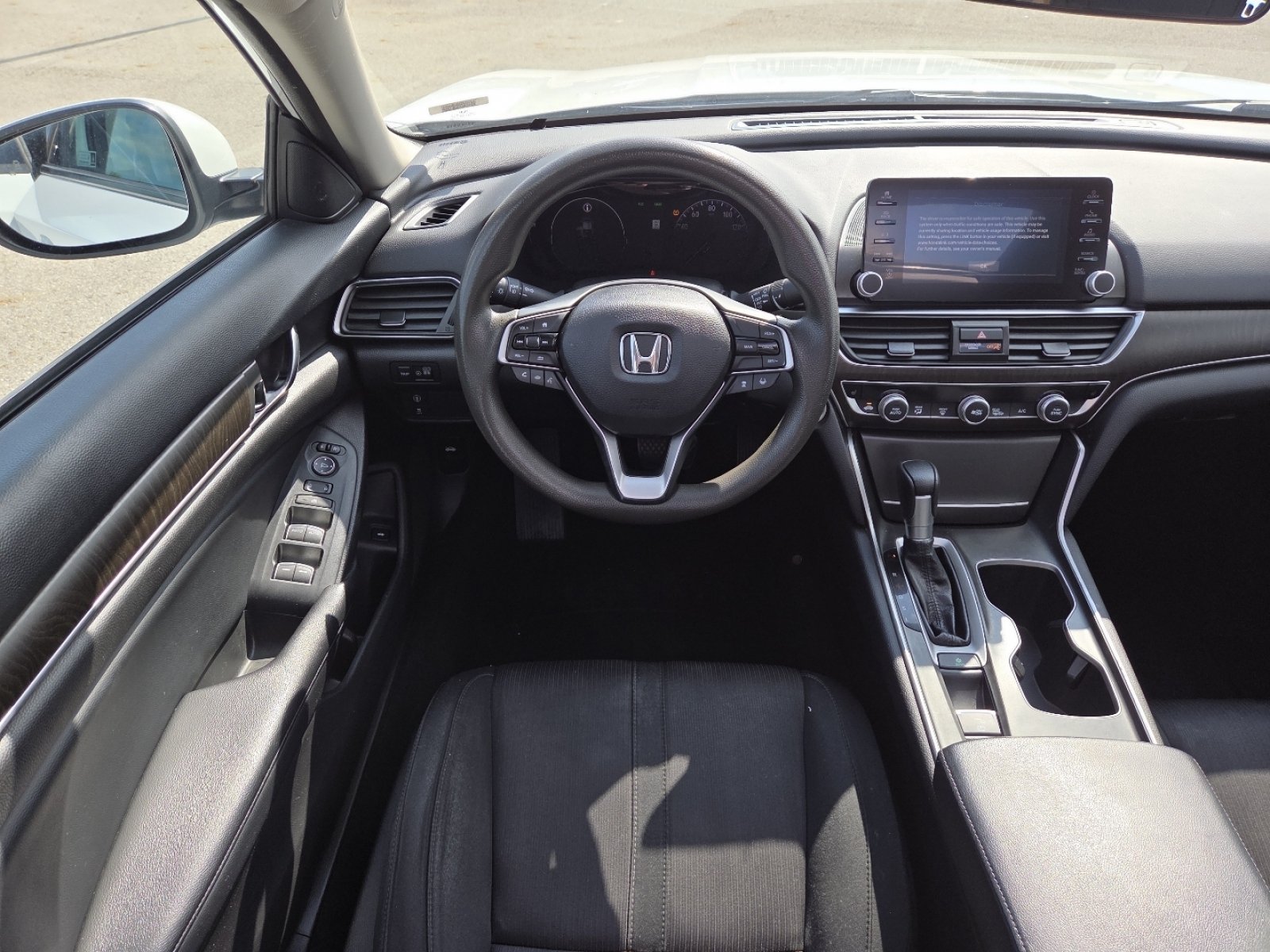 Used 2018 Honda Accord EX image 25