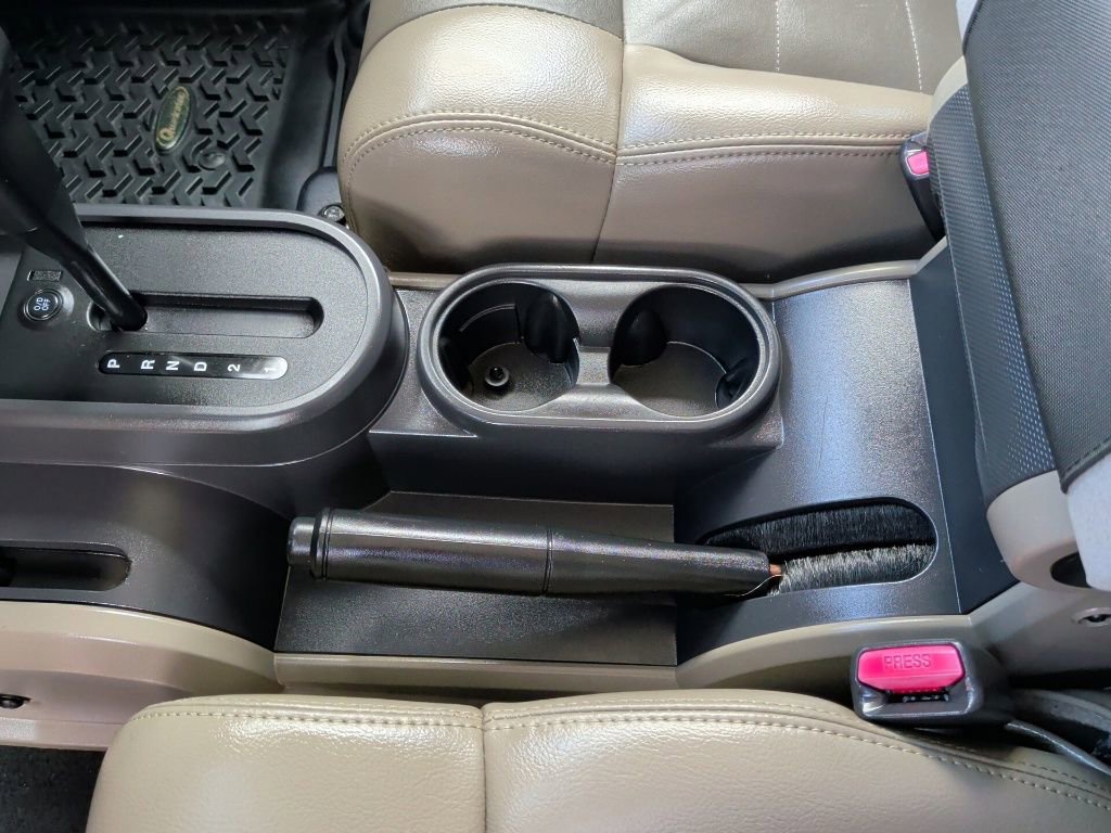 Used 2010 Jeep Wrangler Unlimited Rubicon w/ Dual Top Group image 25