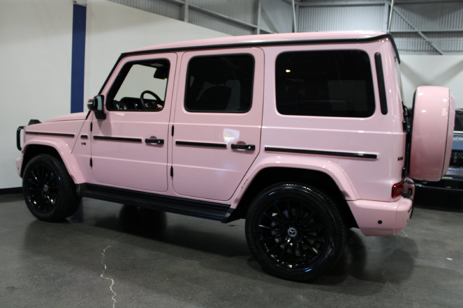 Used 2024 Mercedes-Benz G 550 image 9