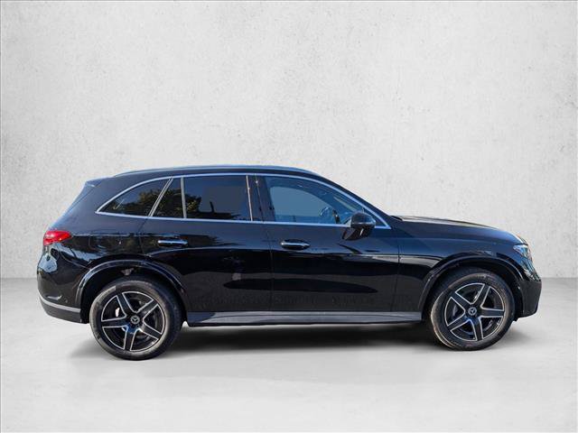 Certified 2026 Mercedes-Benz GLC 300 image 4