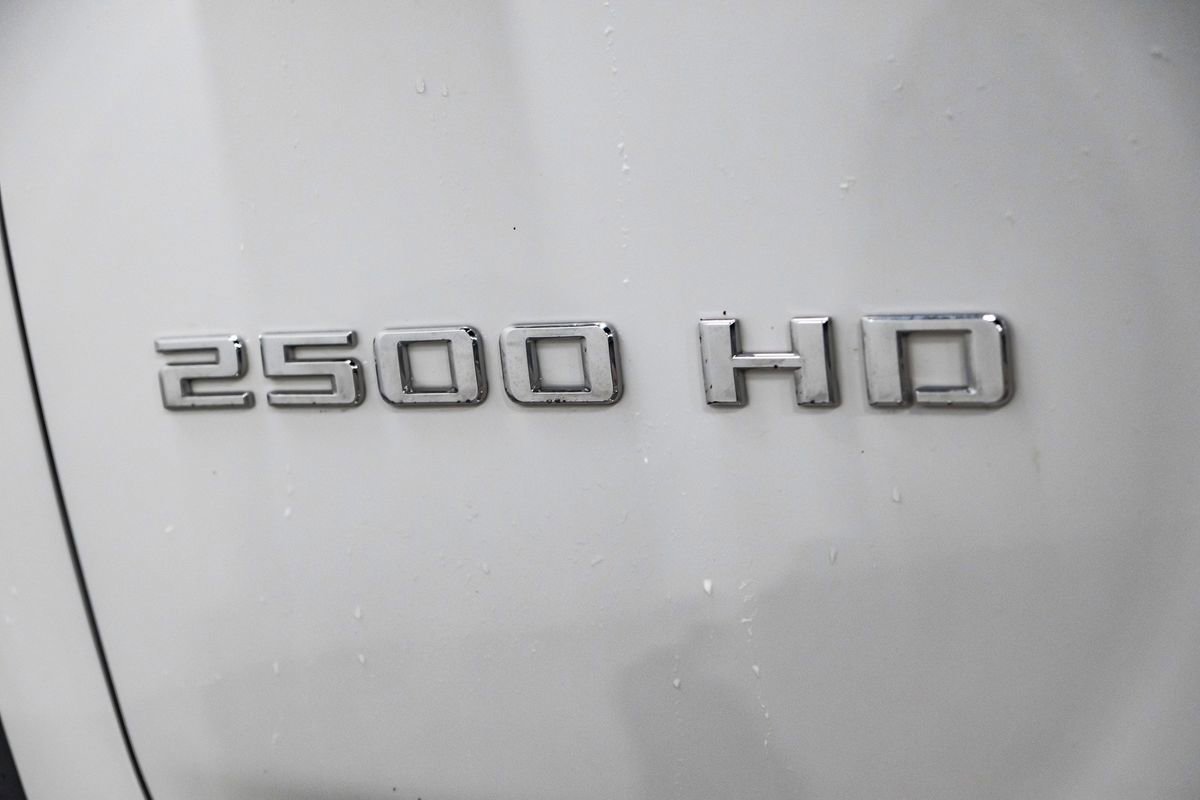 Used 2021 Chevrolet Silverado 2500 LT w/ Fleet Comfort Package AWD/4WD image 49