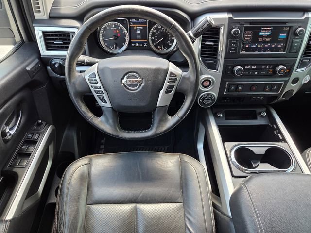 Used 2019 Nissan Titan PRO-4X w/ Pro-4x Convenience Package image 17