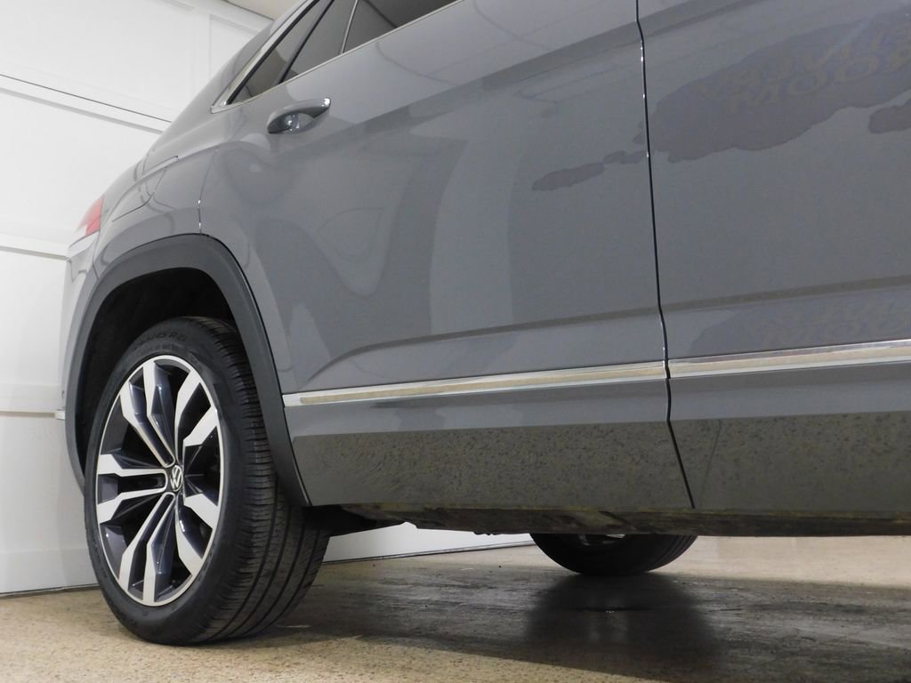 Used 2020 Volkswagen Atlas Cross Sport SEL Premium R-Line image 8