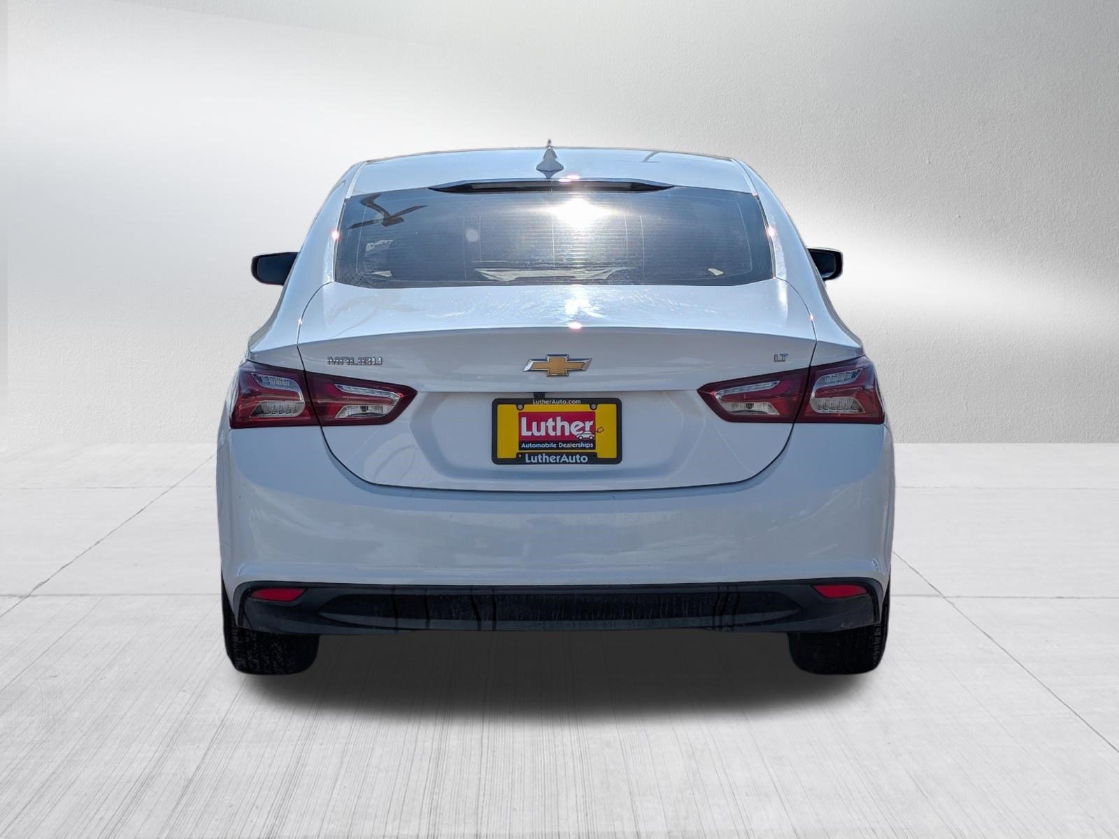 Used 2020 Chevrolet Malibu LT image 3