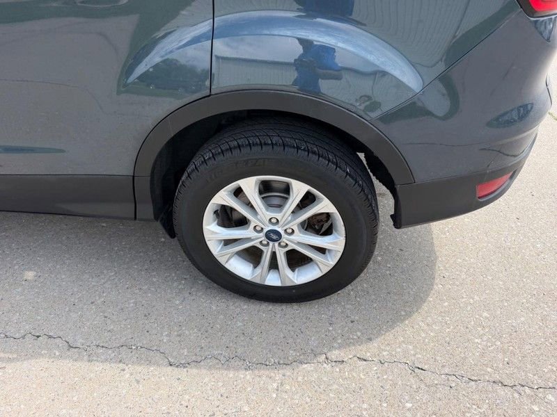 Used 2019 Ford Escape SE AWD/4WD image 6