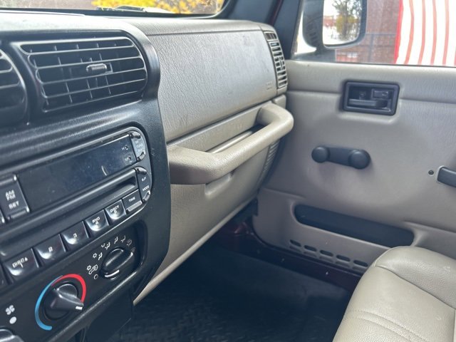Used 2004 Jeep Wrangler X w/ Convenience Group image 11