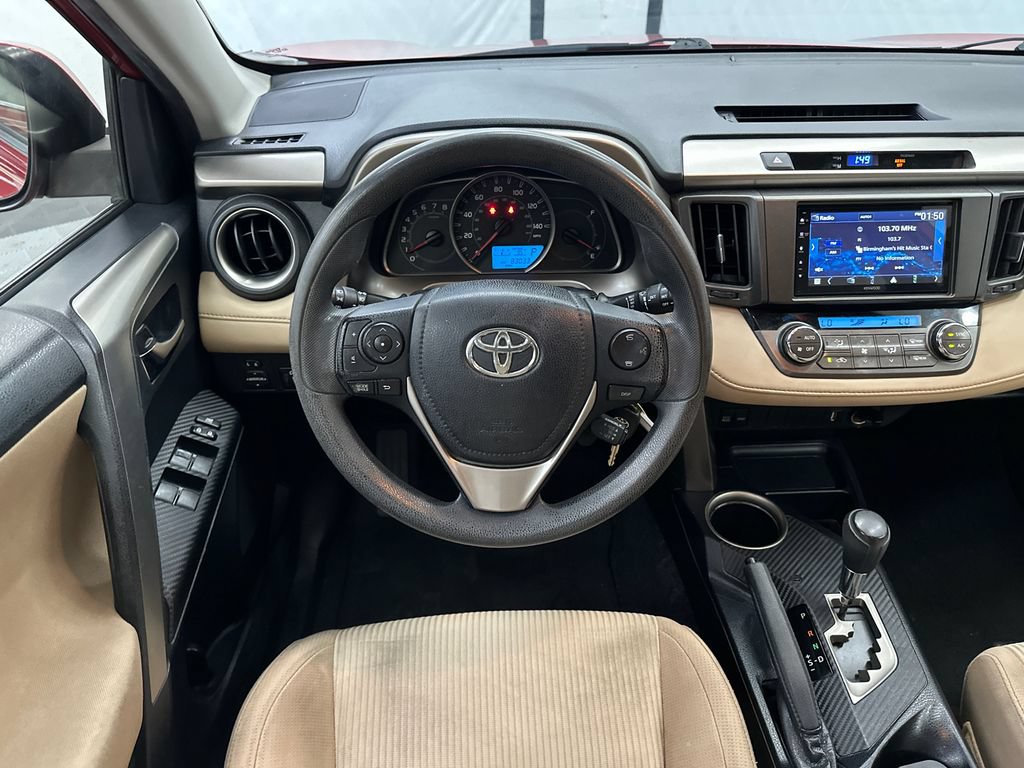 Used 2015 Toyota RAV4 XLE FWD image 23