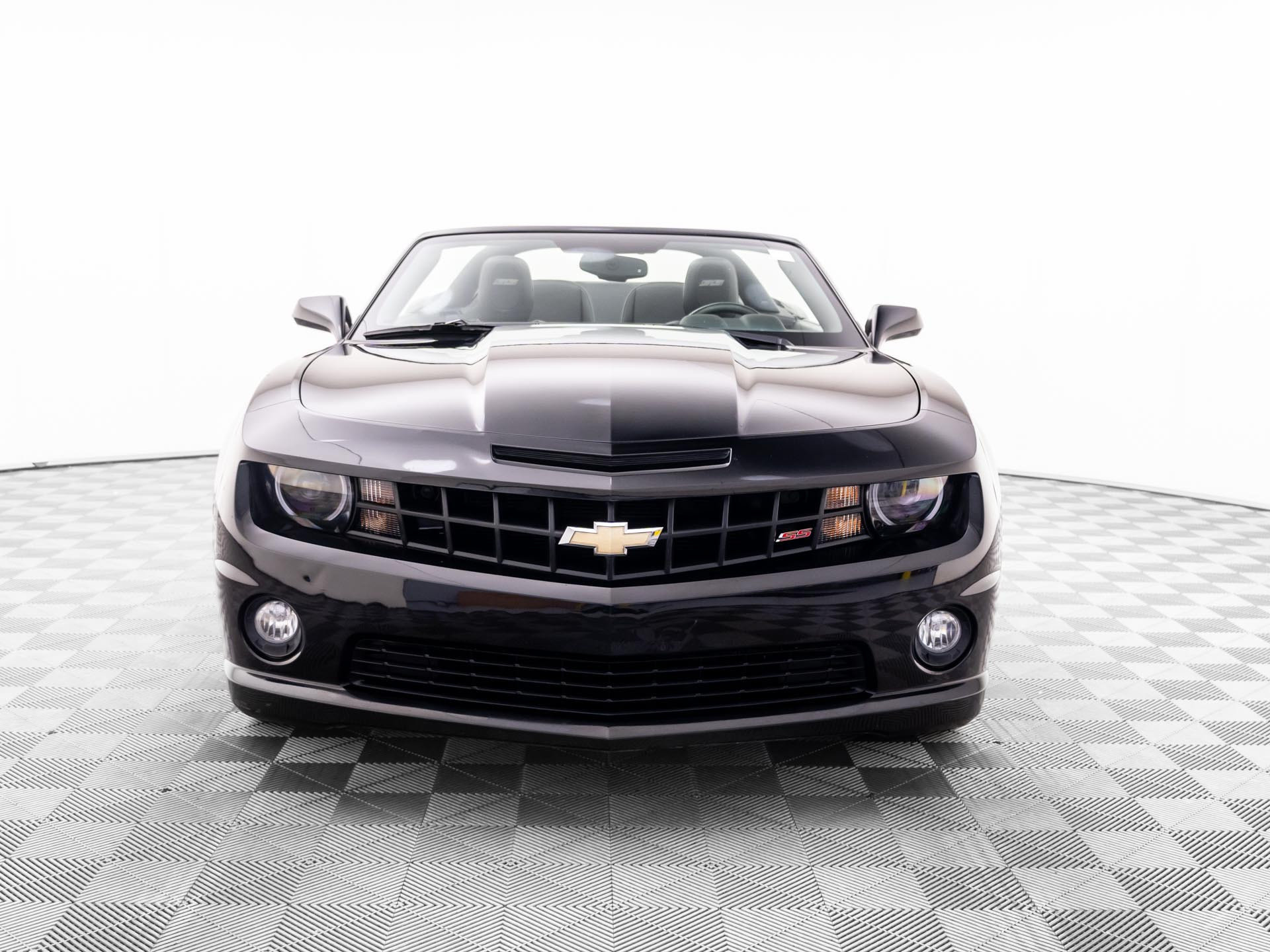 Used 2011 Chevrolet Camaro SS w/ RS Package RWD image 8