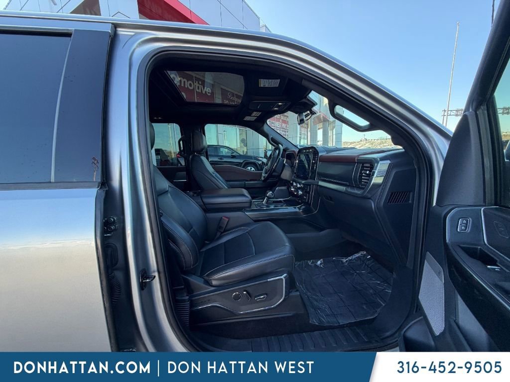 Used 2021 Ford F150 Lariat w/ Equipment Group 502A High AWD/4WD image 7