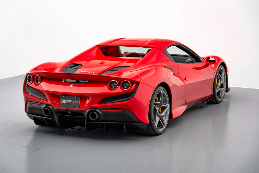 Used 2022 Ferrari F8 Tributo RWD image 6