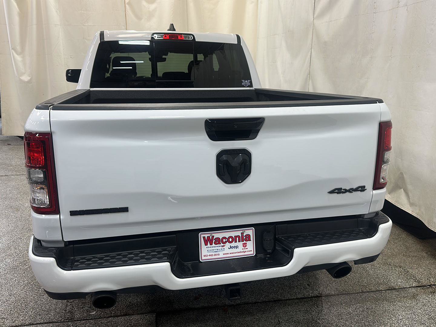 Used 2023 RAM 1500 Big Horn AWD/4WD image 4