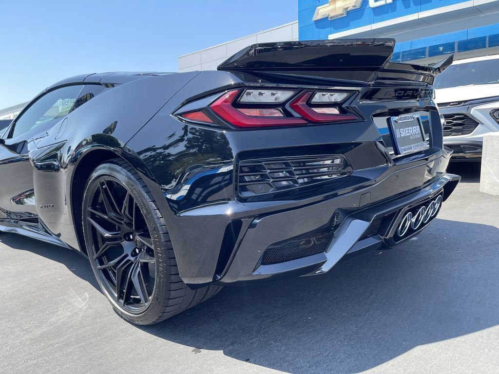 New 2025 Chevrolet Corvette Z06 image 9
