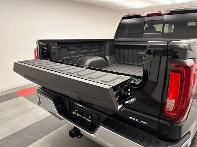New 2026 GMC Sierra 1500 SLT w/ SLT Premium Plus Package AWD/4WD image 23