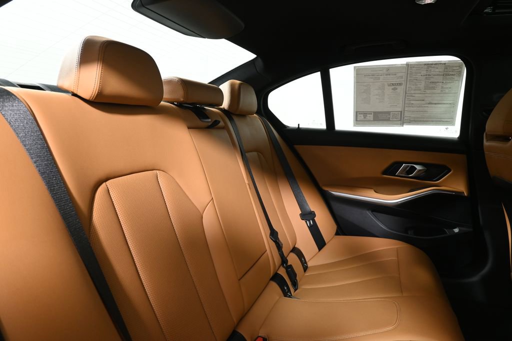 Certified 2025 BMW 330i xDrive Sedan w/ Premium Package image 35