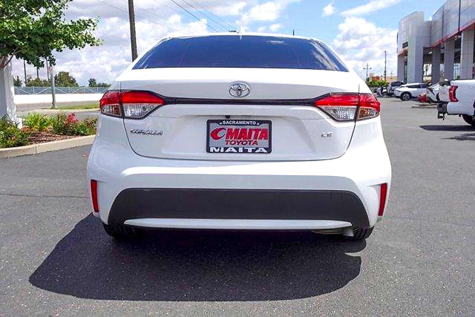 Certified 2021 Toyota Corolla LE w/ LE Convenience Package FWD image 7
