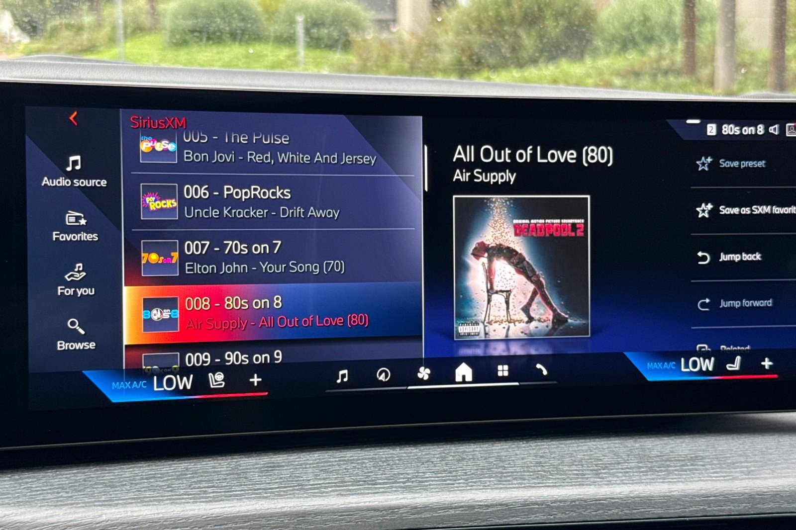 Used 2025 BMW 430i Coupe w/ Premium Package image 22