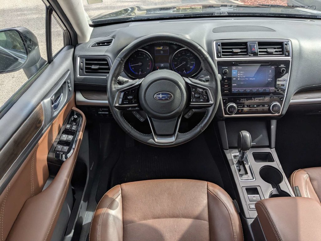 Used 2019 Subaru Outback 3.6R Touring AWD/4WD image 22
