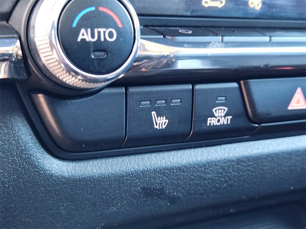 Used 2022 MAZDA CX-30 AWD 2.5 S w/ Premium Package image 14