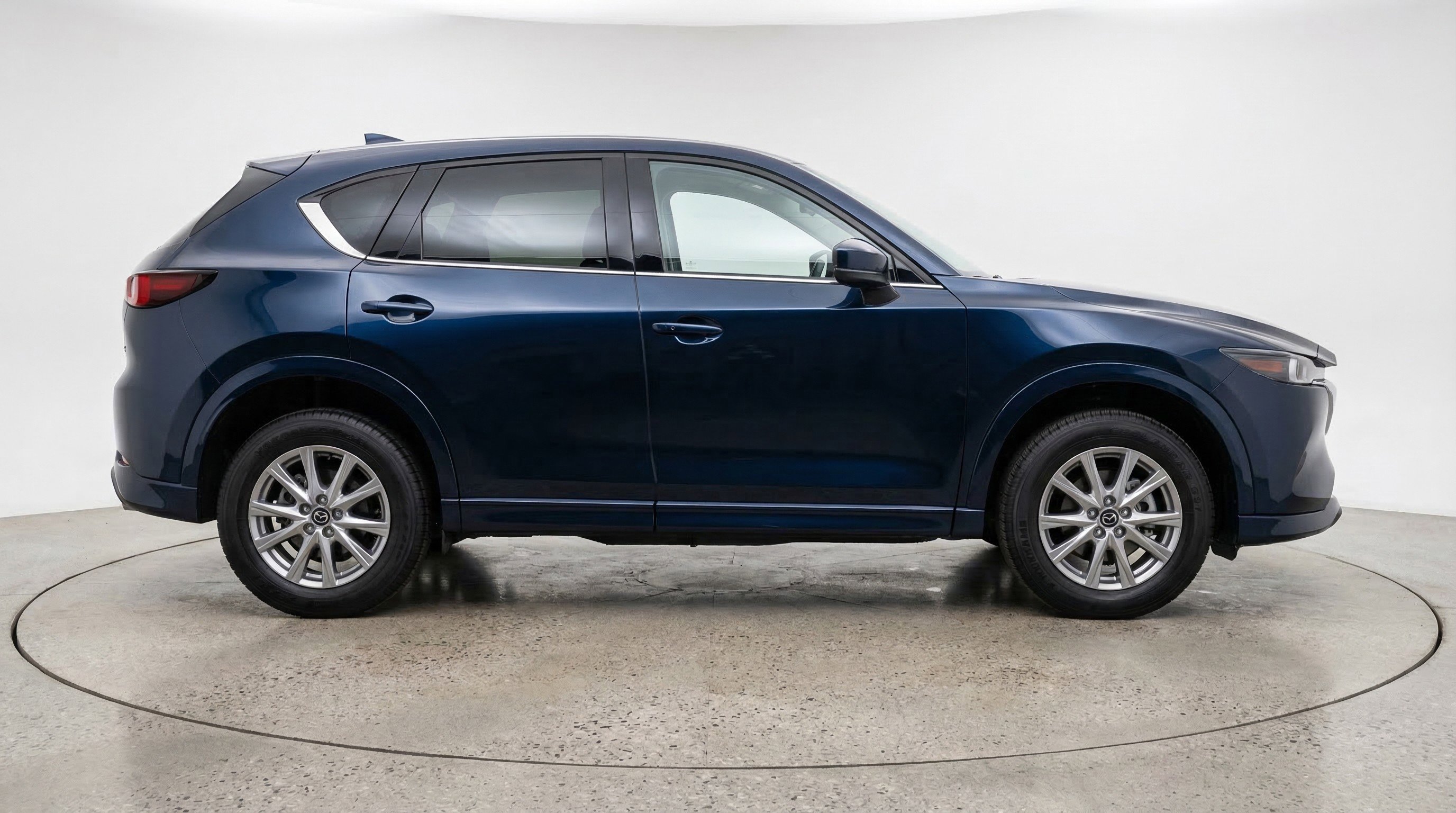 Used 2024 MAZDA CX-5 AWD 2.5 S w/ Select Package image 11