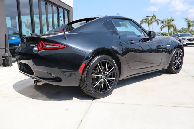 Used 2025 MAZDA MX-5 Miata RF Grand Touring image 3