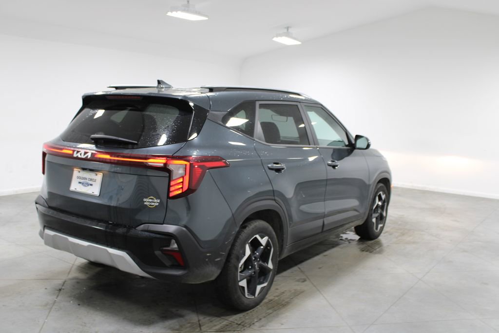 Used 2025 Kia Seltos S image 9