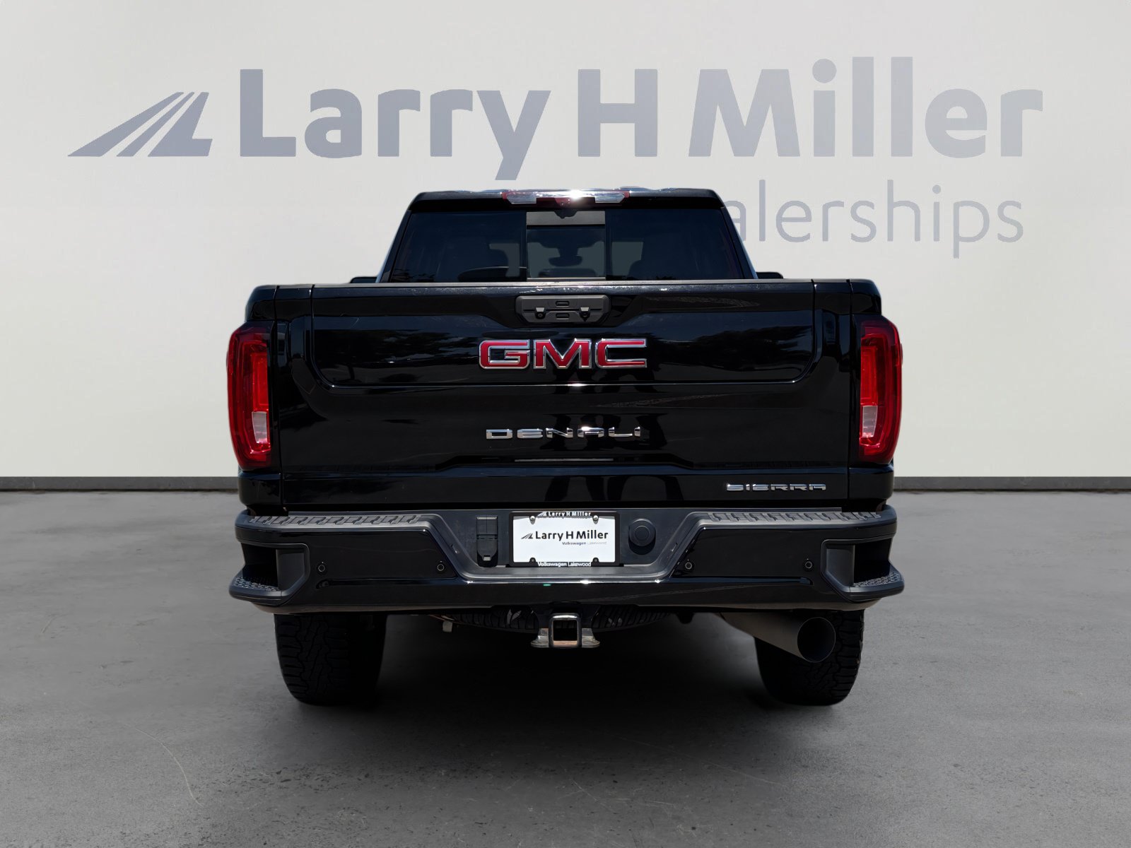 Used 2021 GMC Sierra 2500 Denali w/ Denali Black Diamond Edition AWD/4WD image 5