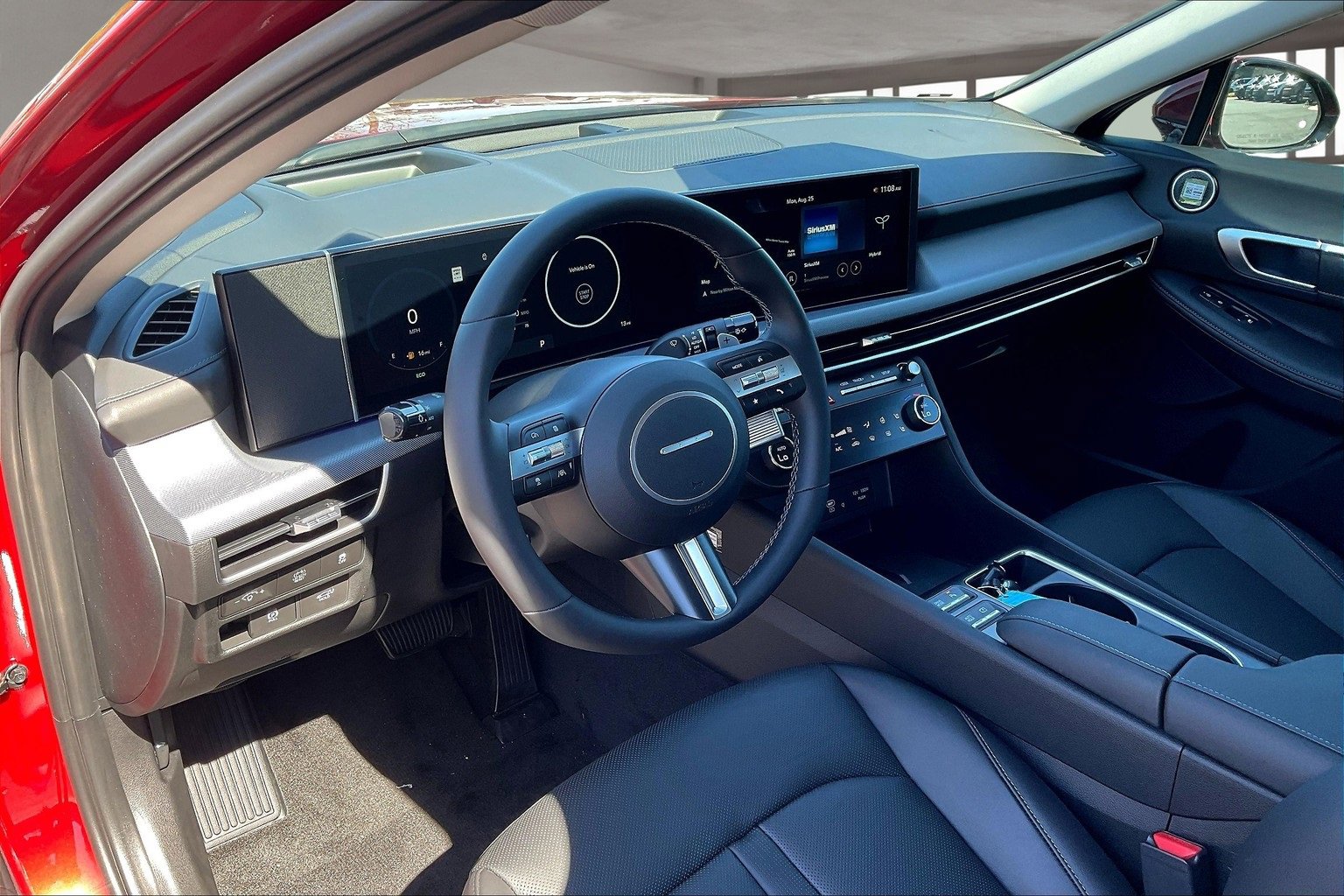 New 2025 Hyundai Sonata Limited image 7