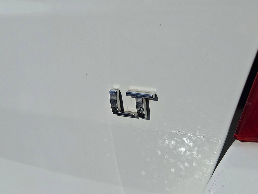 Used 2018 Chevrolet Trax LT w/ LT Convenience Package image 30