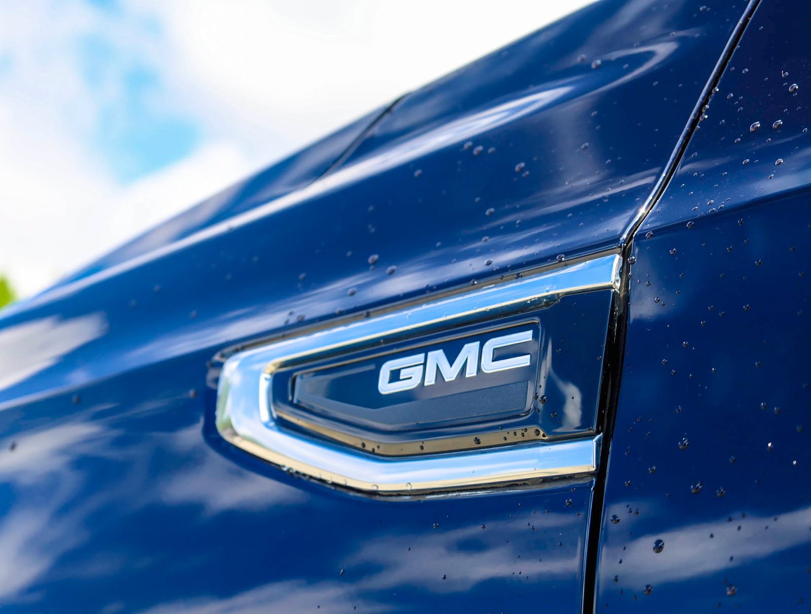 Used 2023 GMC Yukon Denali w/ Max Trailering Package AWD/4WD image 3