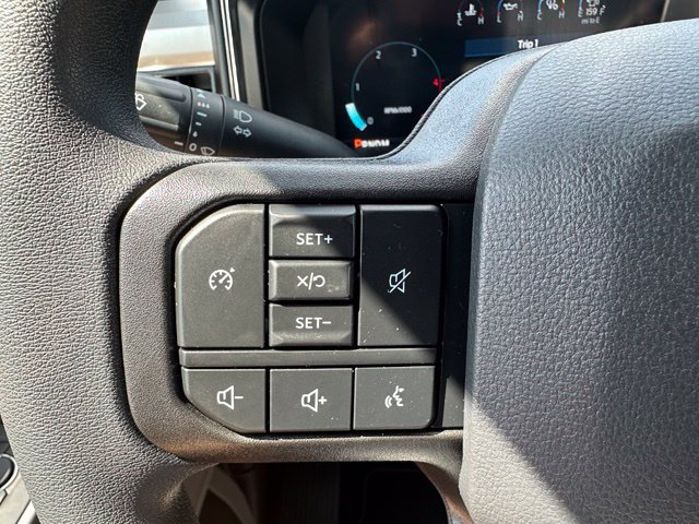New 2026 Ford F350 XLT w/ XLT Premium Package AWD/4WD image 15