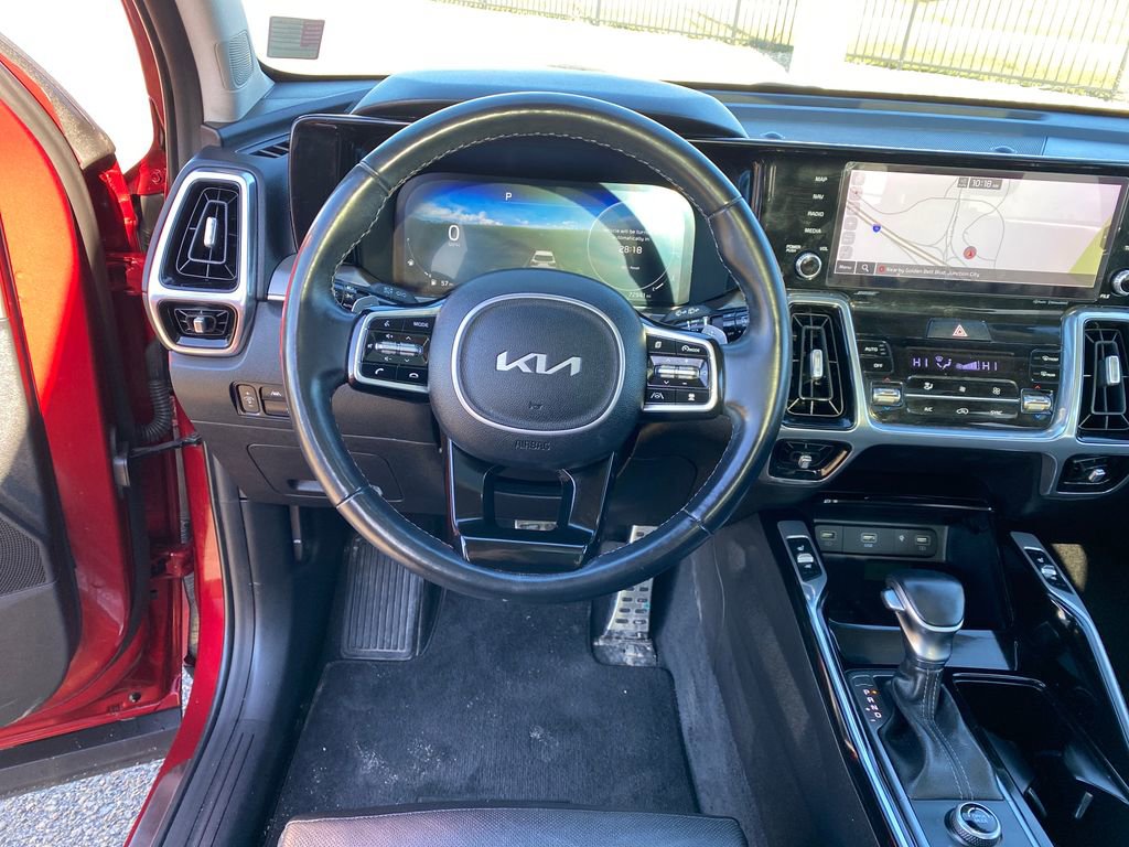 Used 2022 Kia Sorento SX image 14