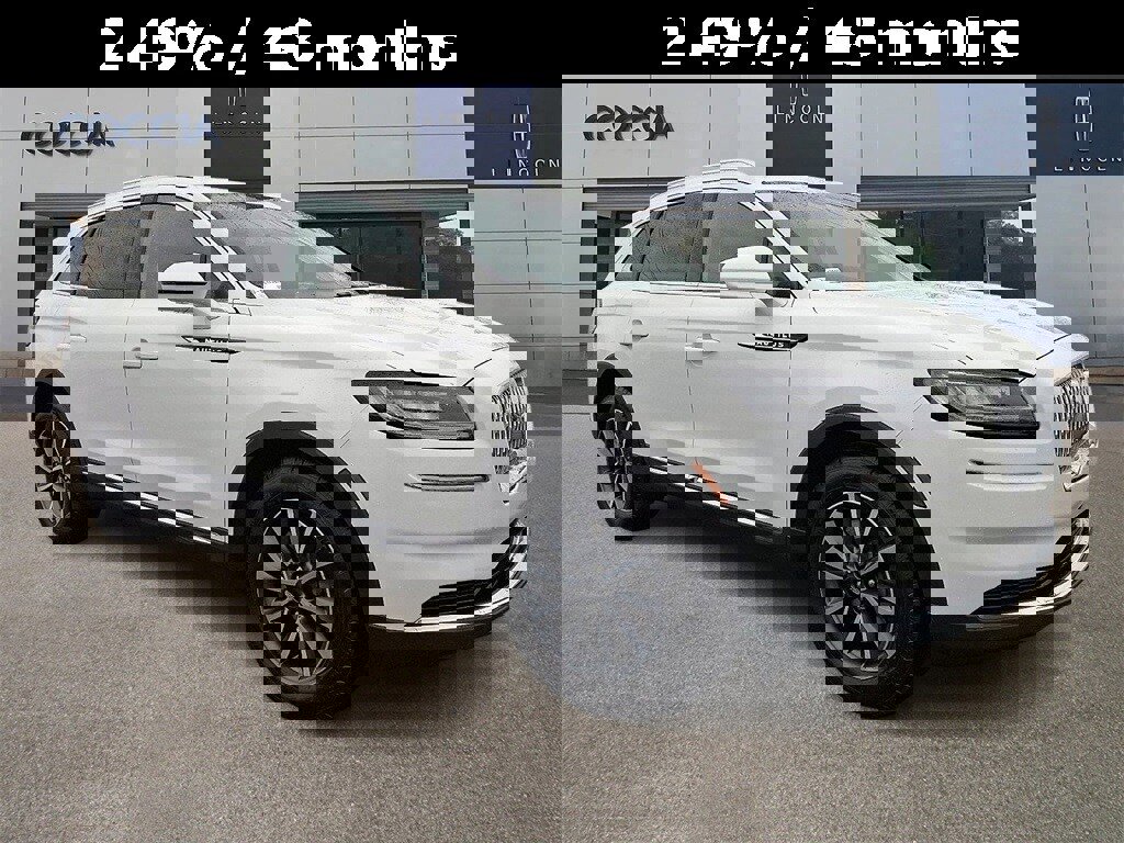 Certified 2022 Lincoln Nautilus AWD image 3