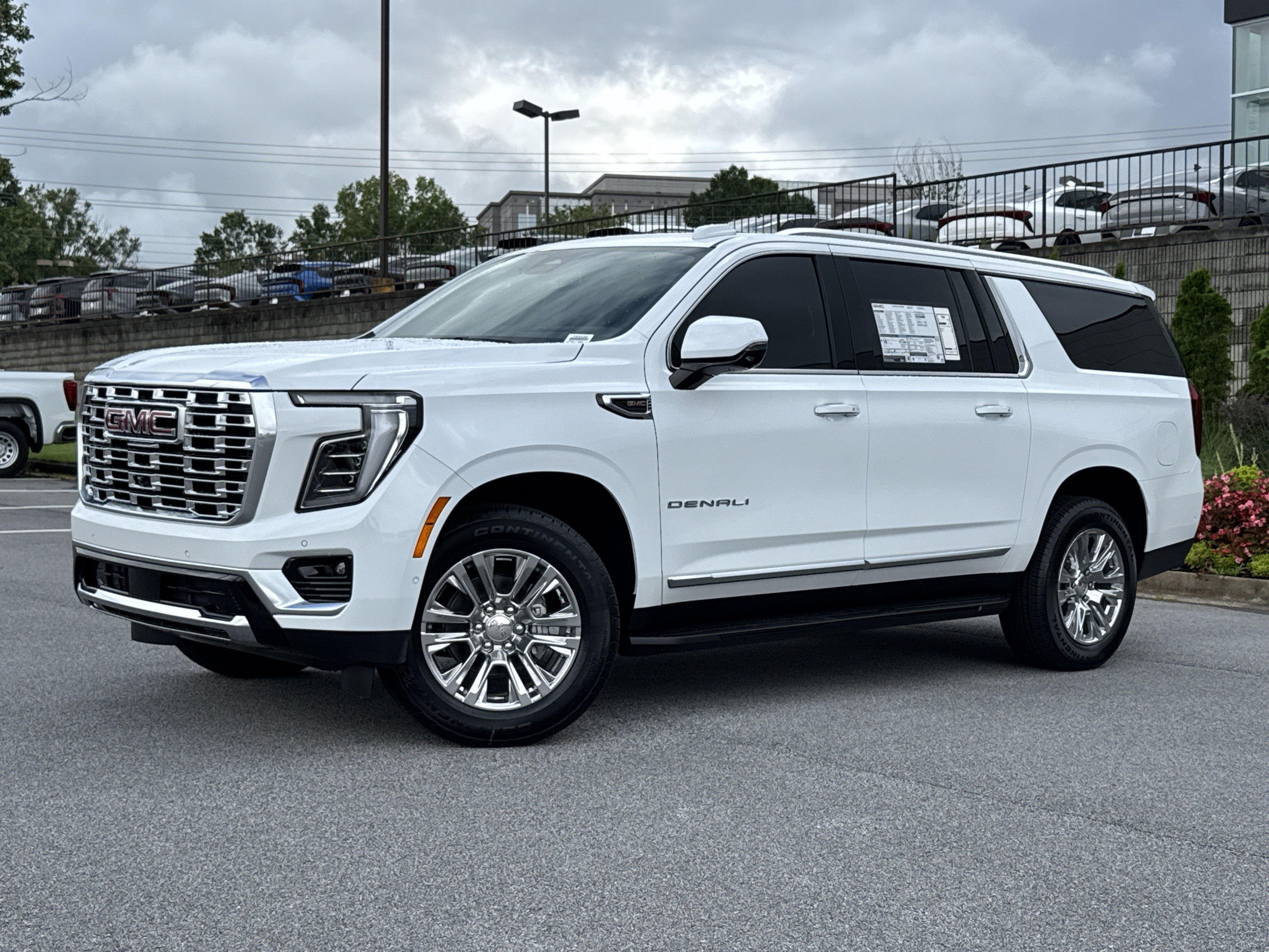 New 2026 GMC Yukon XL Denali AWD/4WD image 5