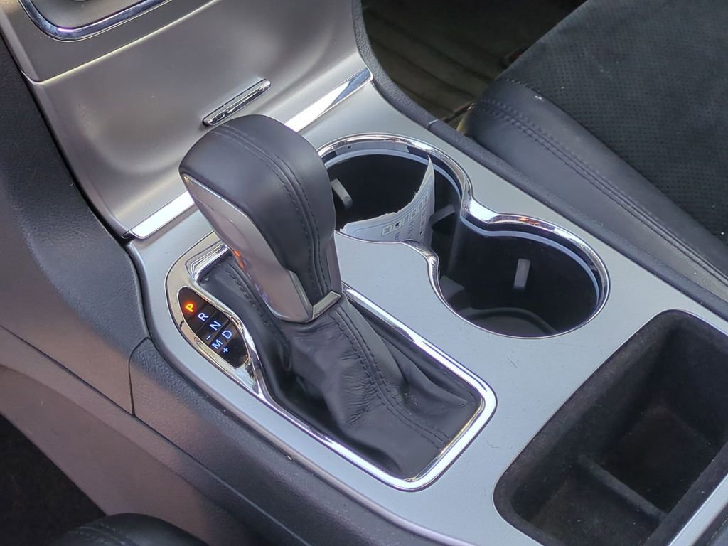 Used 2017 Jeep Grand Cherokee Altitude image 23