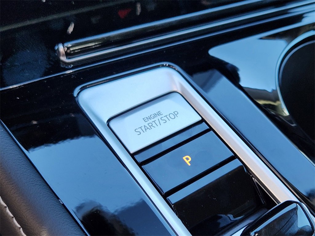 New 2026 Volkswagen Atlas SEL Premium R-Line image 17