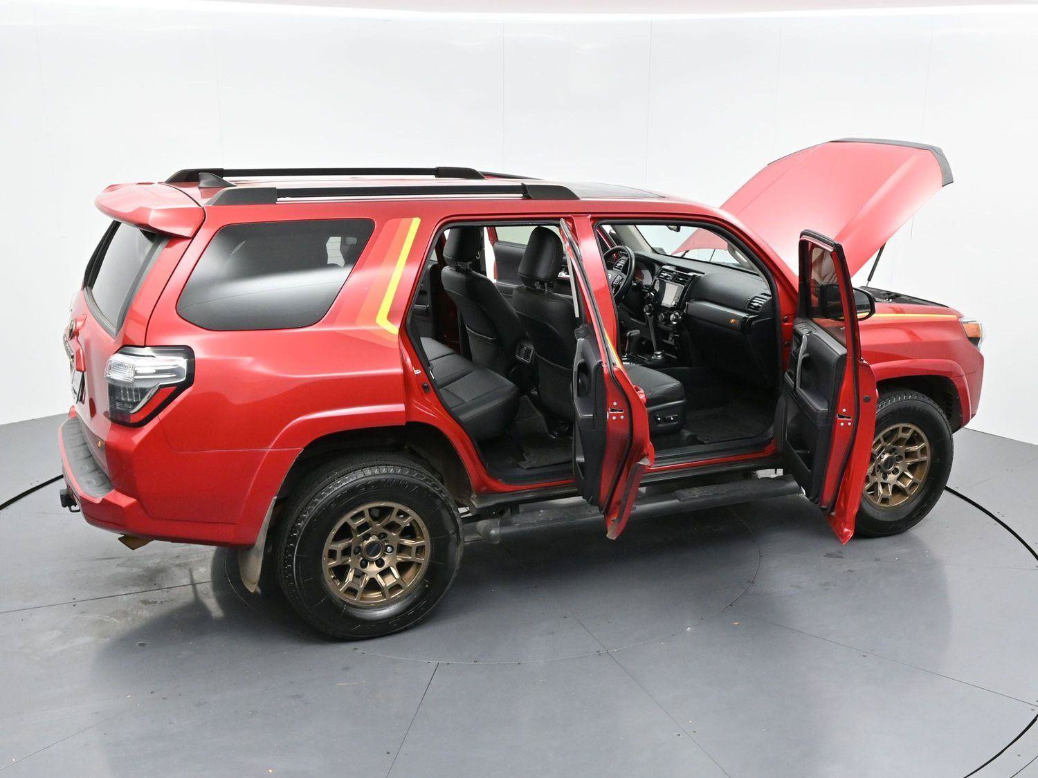 Used 2023 Toyota 4Runner 40th Anniversary SE AWD/4WD image 39