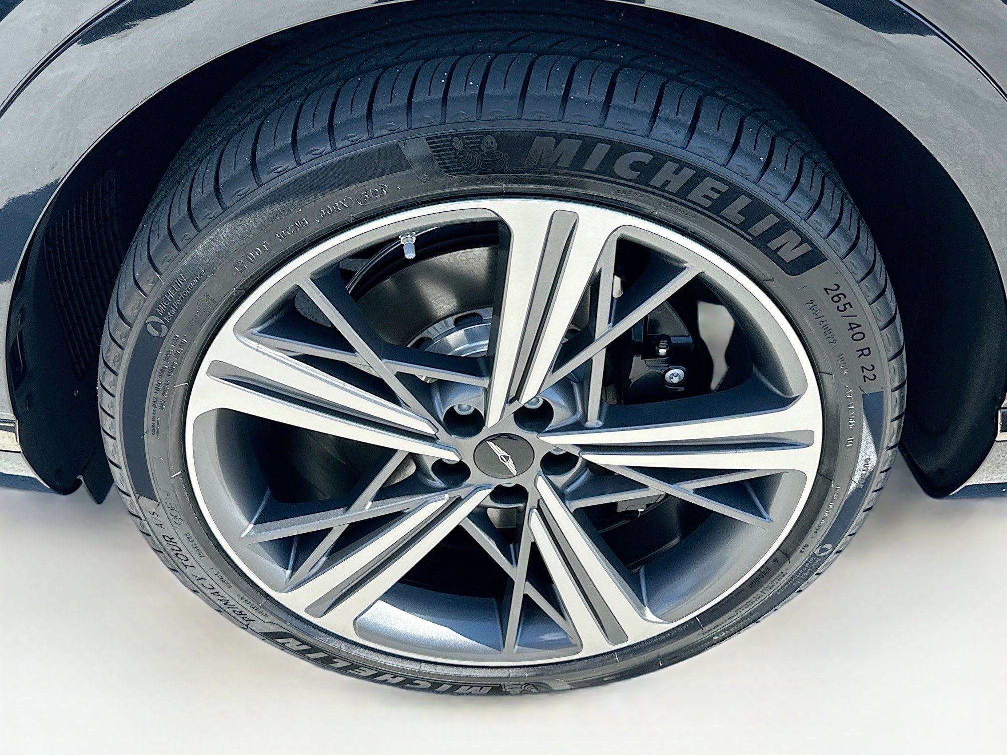 Used 2025 Genesis GV80 3.5T e-SC AWD/4WD image 35
