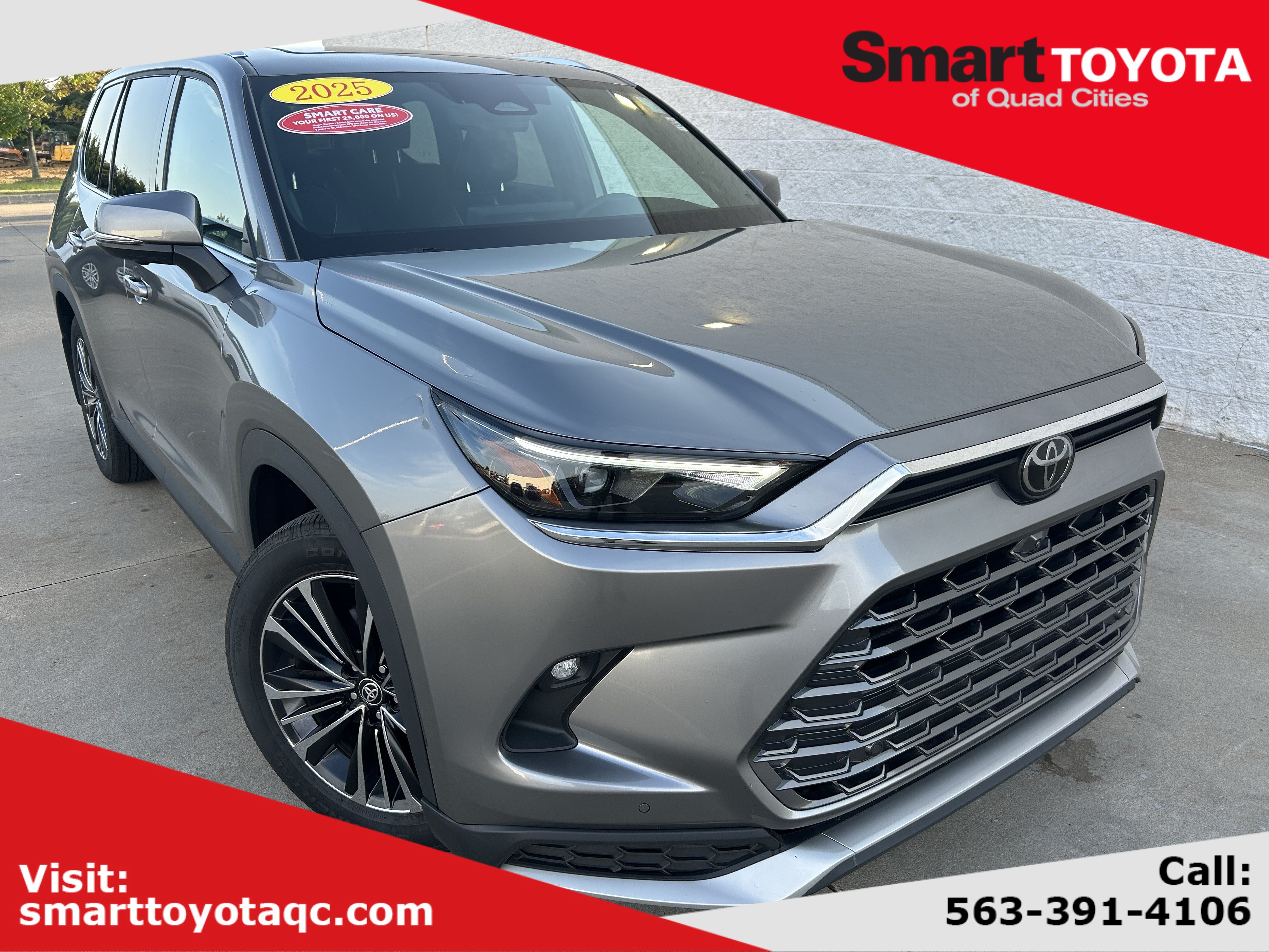Used 2025 Toyota Grand Highlander AWD Hybrid image 1