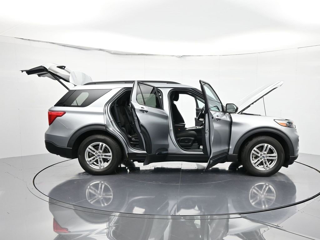 Certified 2022 Ford Explorer XLT image 65