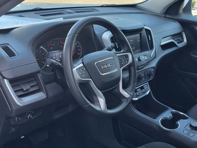 Certified 2023 GMC Terrain SLE w/ Driver Convenience Package image 6