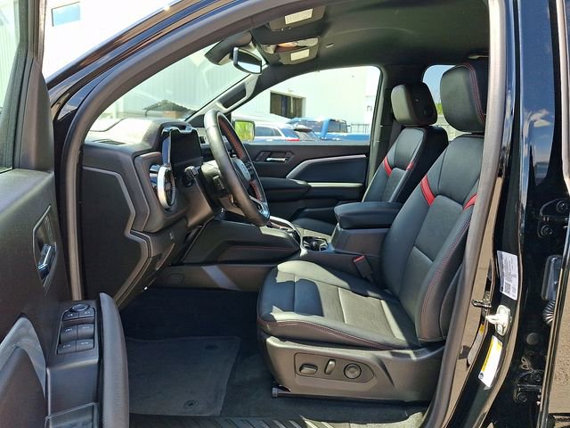 Used 2024 Chevrolet Colorado Z71 w/ Z71 Convenience Package 2 image 15