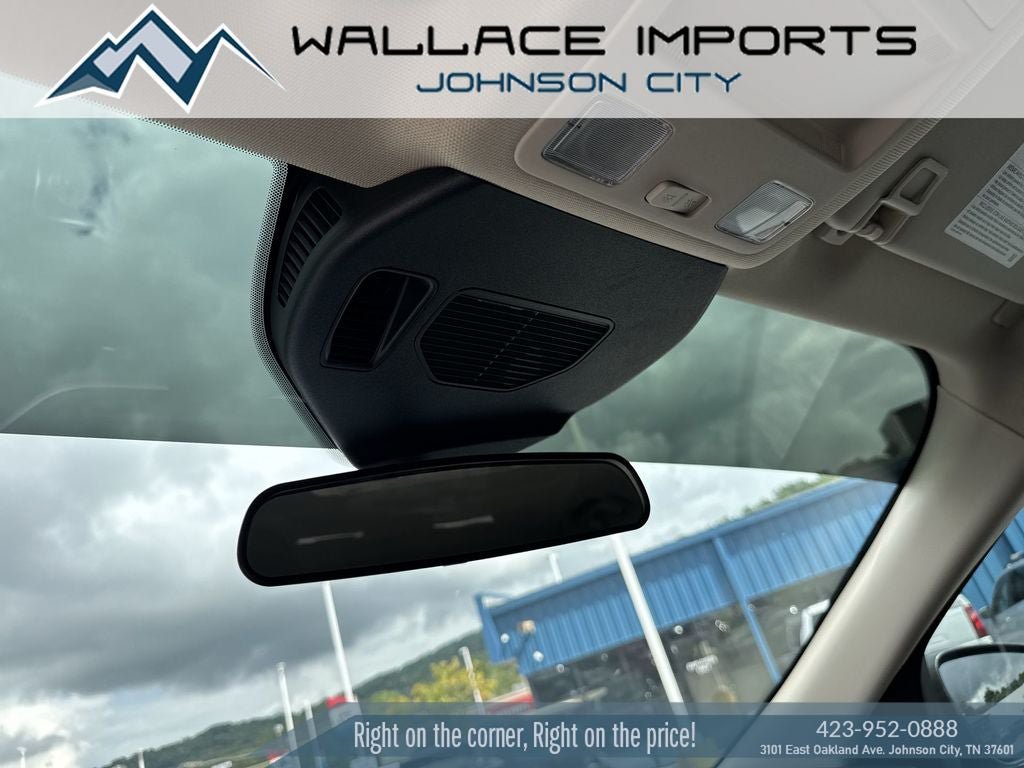 Used 2020 Ford Escape SEL FWD image 16