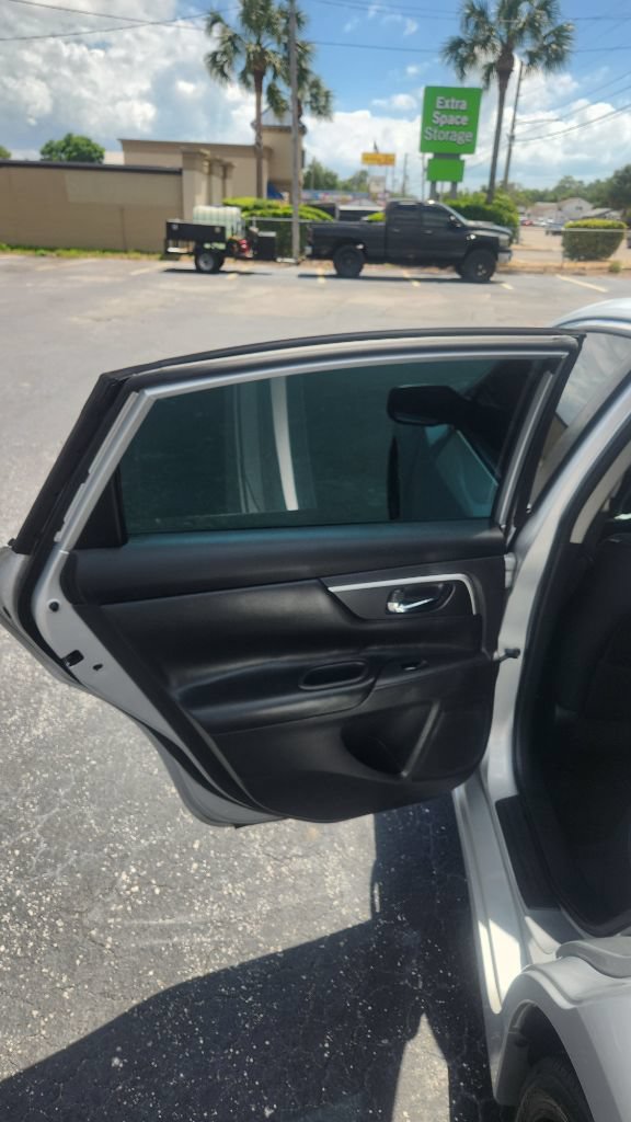 Used 2018 Nissan Altima 2.5 SV FWD image 11
