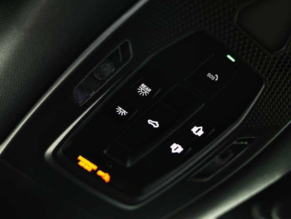 New 2026 Porsche Cayenne AWD/4WD image 40