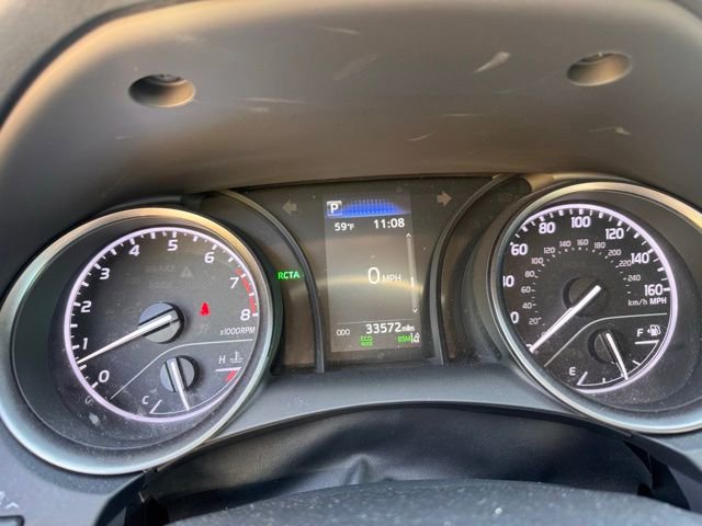 Used 2022 Toyota Camry SE w/ Convenience Package FWD image 17