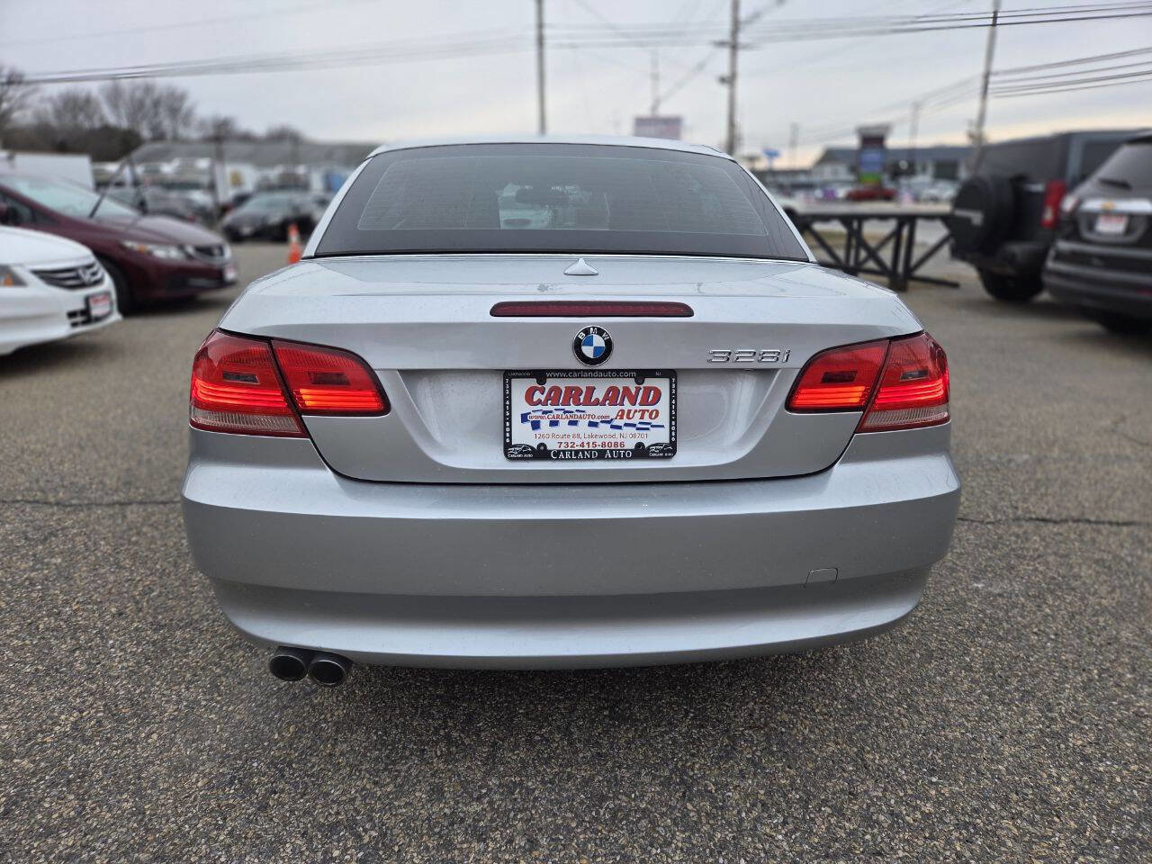 Used 2008 BMW 328i Convertible image 6
