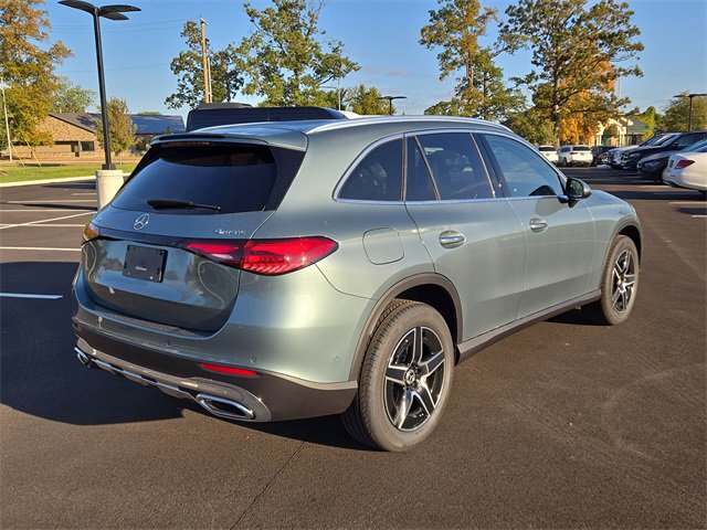 New 2026 Mercedes-Benz GLC 300 4MATIC image 3