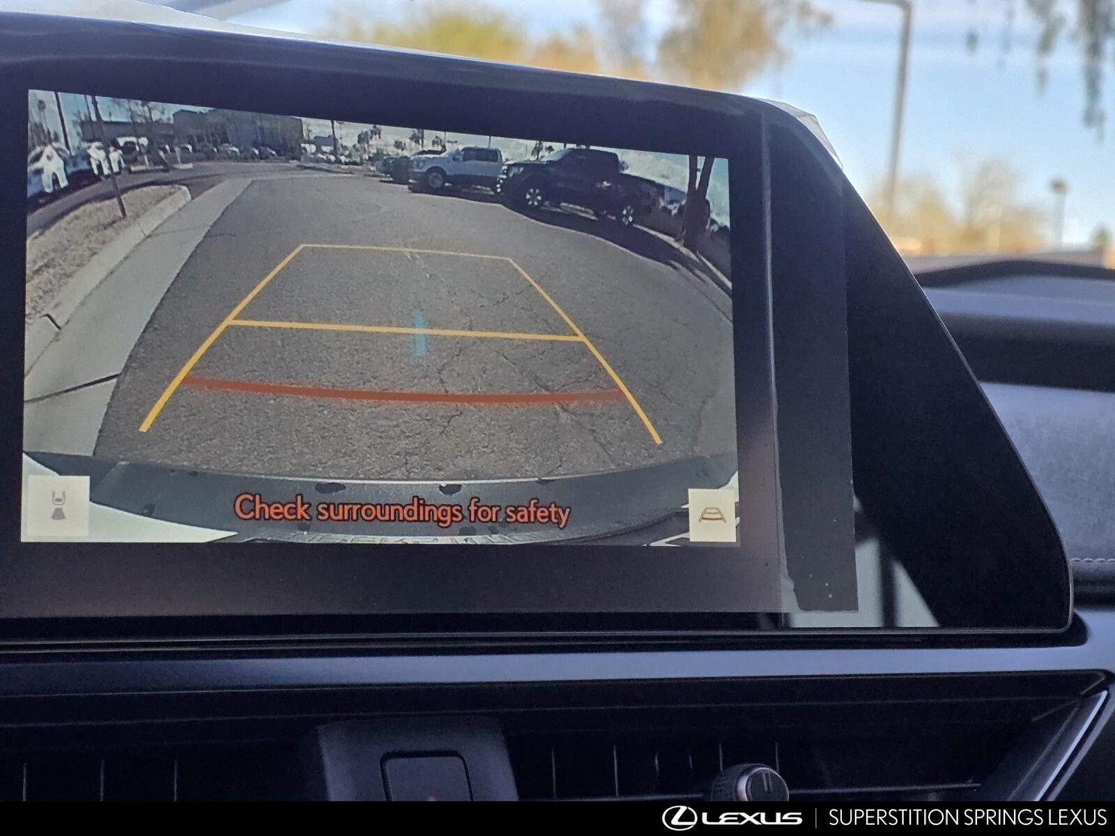 New 2026 Lexus UX 300h FWD image 18