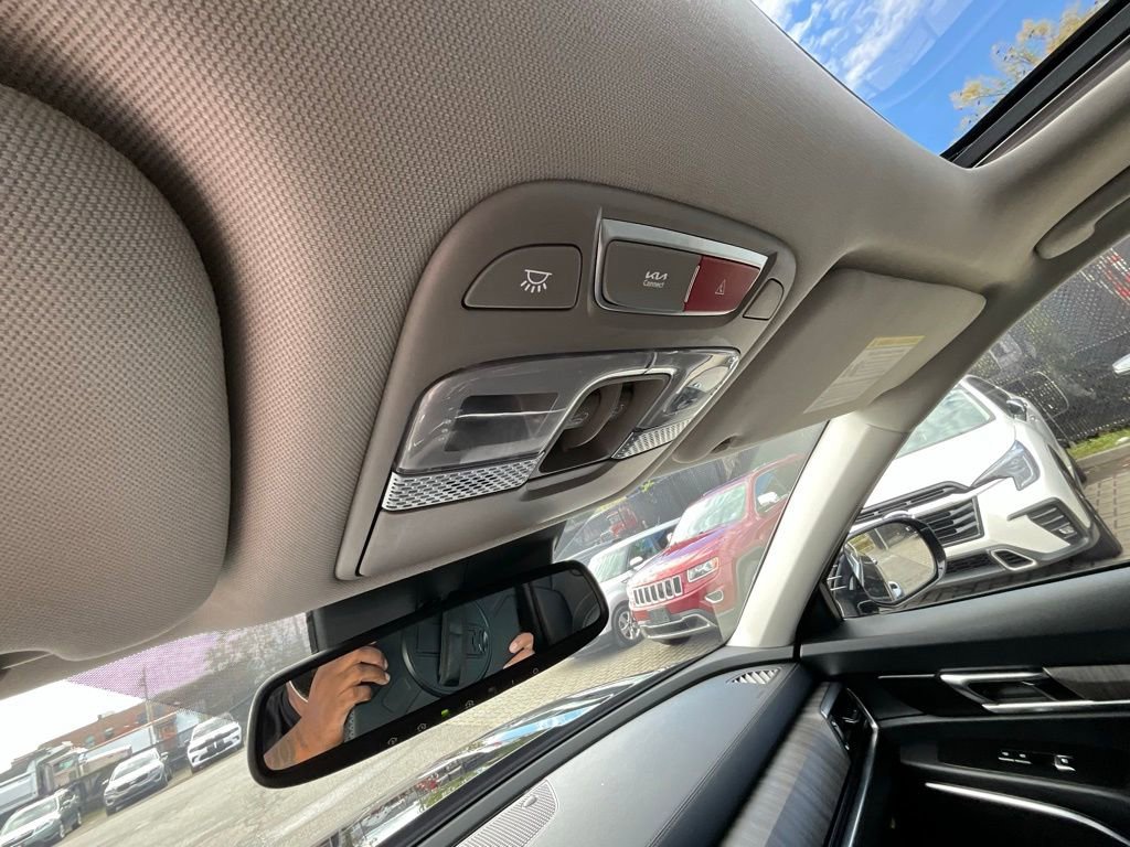 Used 2023 Kia Telluride SX image 18